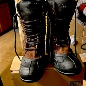 Kamik Men's Nationplus Boot 
Brown and Black Winter Boots